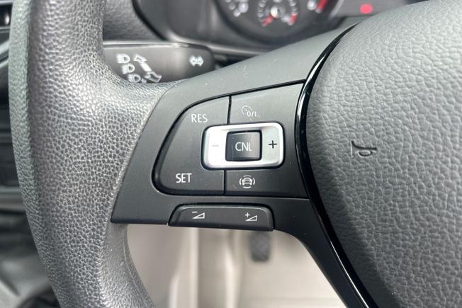 Volkswagen Crafter Photo 16