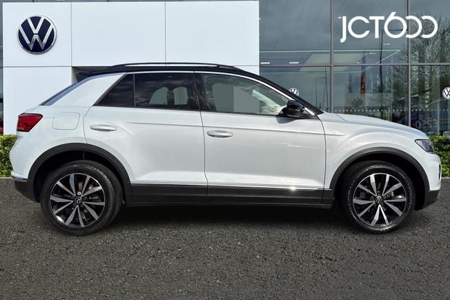 VOLKSWAGEN T-Roc Photo 4