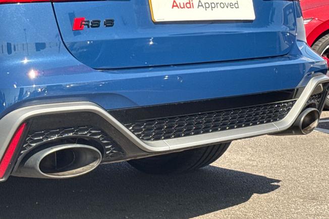 Audi RS6 Avant Photo 49