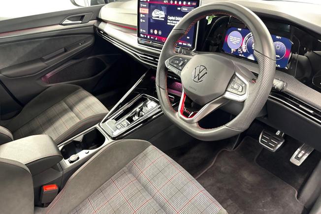 Volkswagen Golf Photo 6