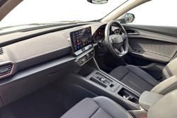 CUPRA Formentor Photo 2