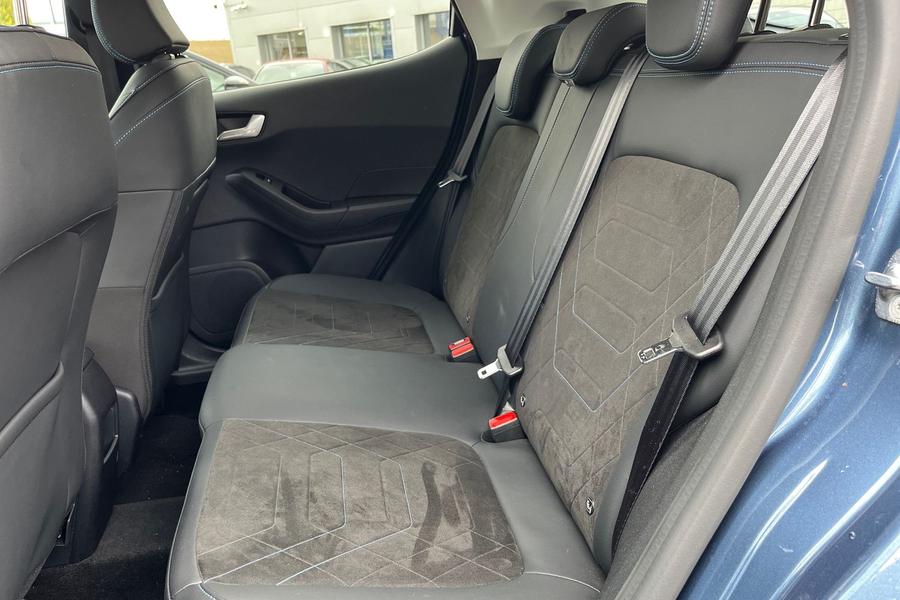 Ford FIESTA Photo autoimg-9f05d3029bb348bcca4fe43c490dab877dd7505a.jpg