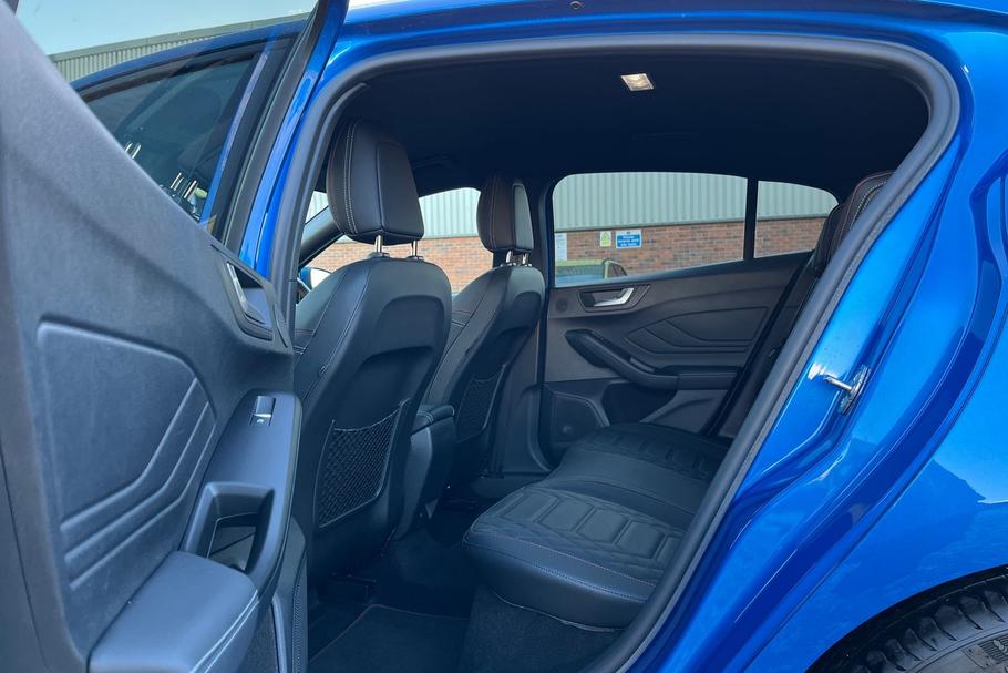 Used Ford FOCUS LD72SKO 25