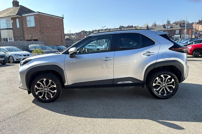 TOYOTA Yaris Cross Photo 25