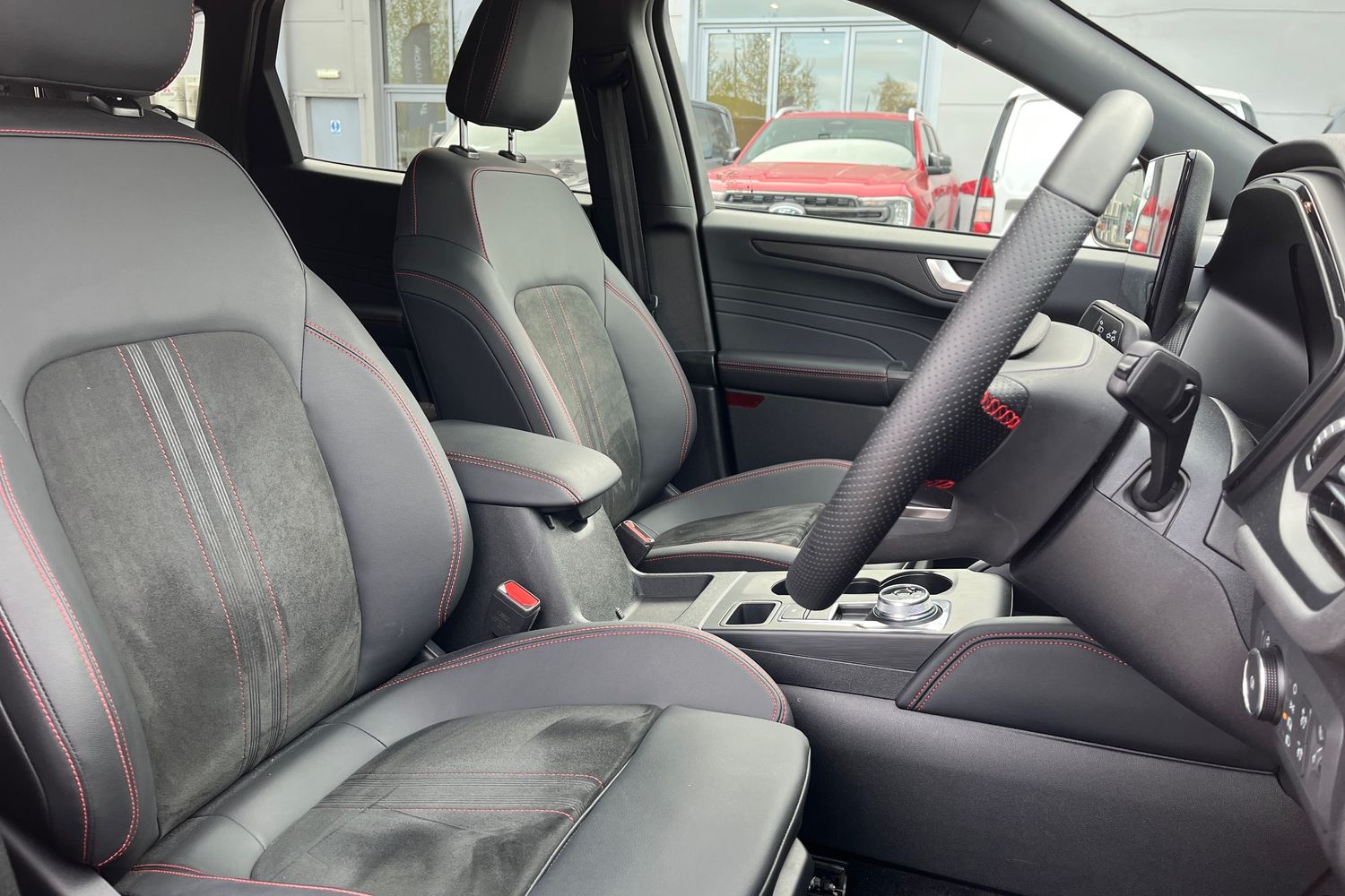 Ford Kuga Photo 16