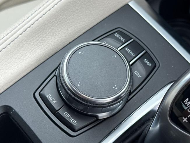 BMW X6 Photo 31