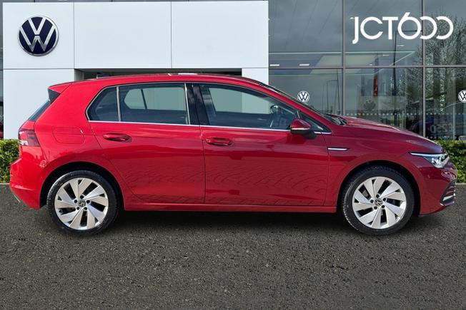 VOLKSWAGEN Golf Photo 4