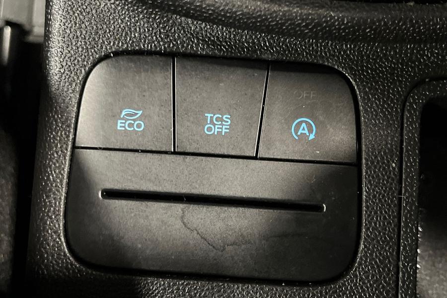 Ford FIESTA Photo autoimg-9f161c3d6727fe388aaaad6bac154bb8e0808d16.jpg