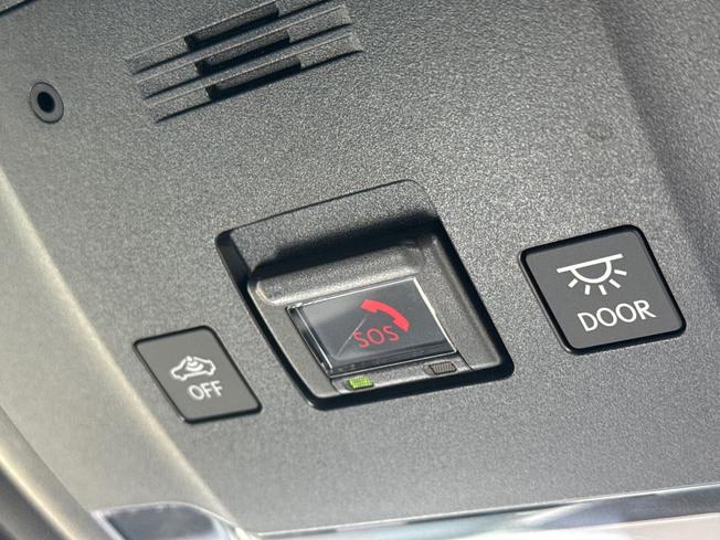 LEXUS Ux Photo 37