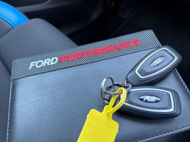 FORD Focus Photo 58