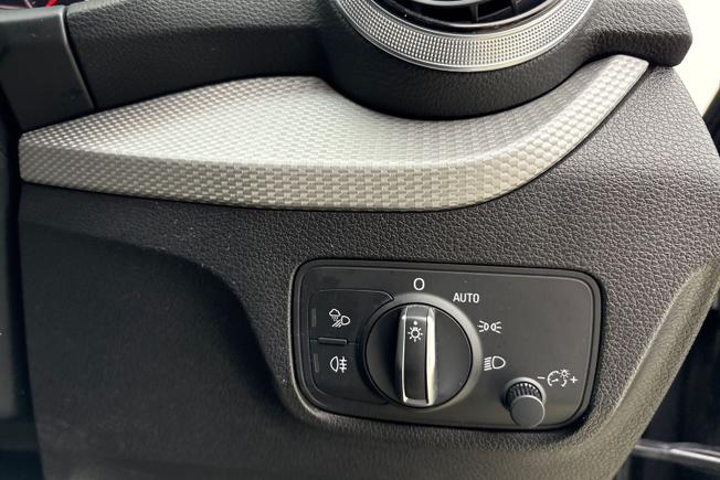 AUDI Q2 Photo 30