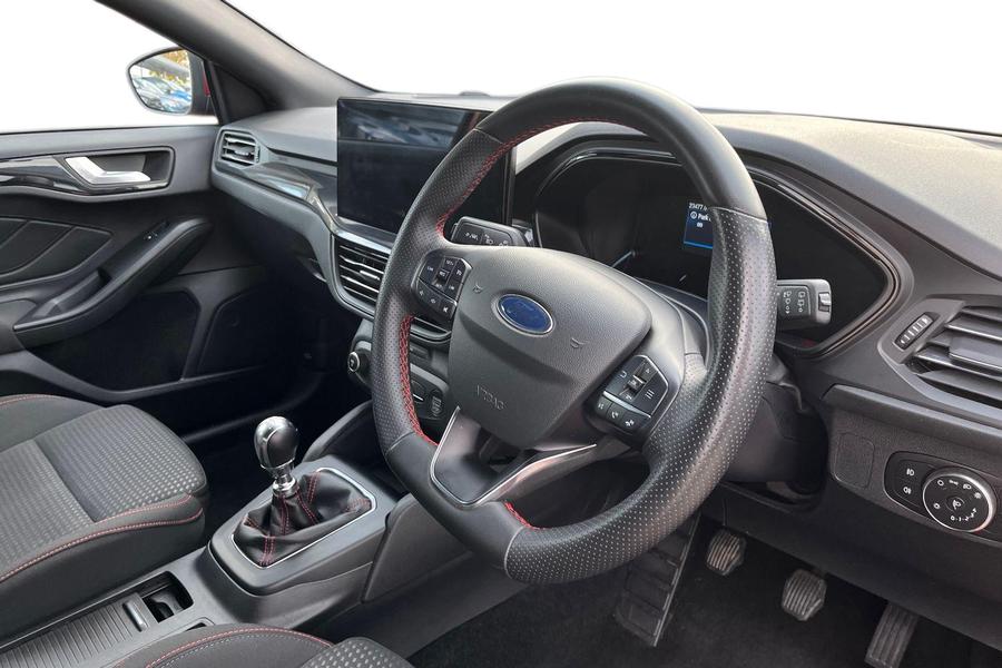 Ford Focus Photo autoimg-9f1f0e9aa9e6046a18da7ec10b16564eb723583a.jpg