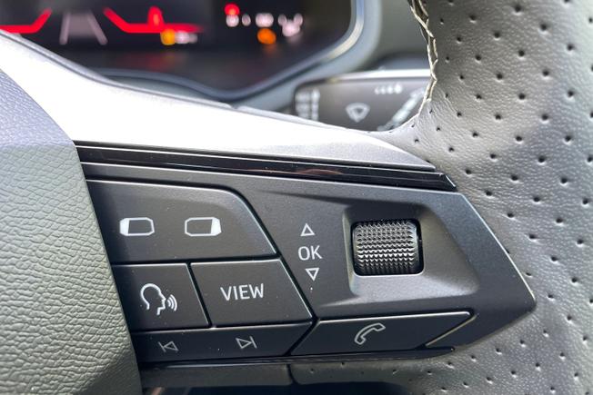 SEAT Arona Photo 17