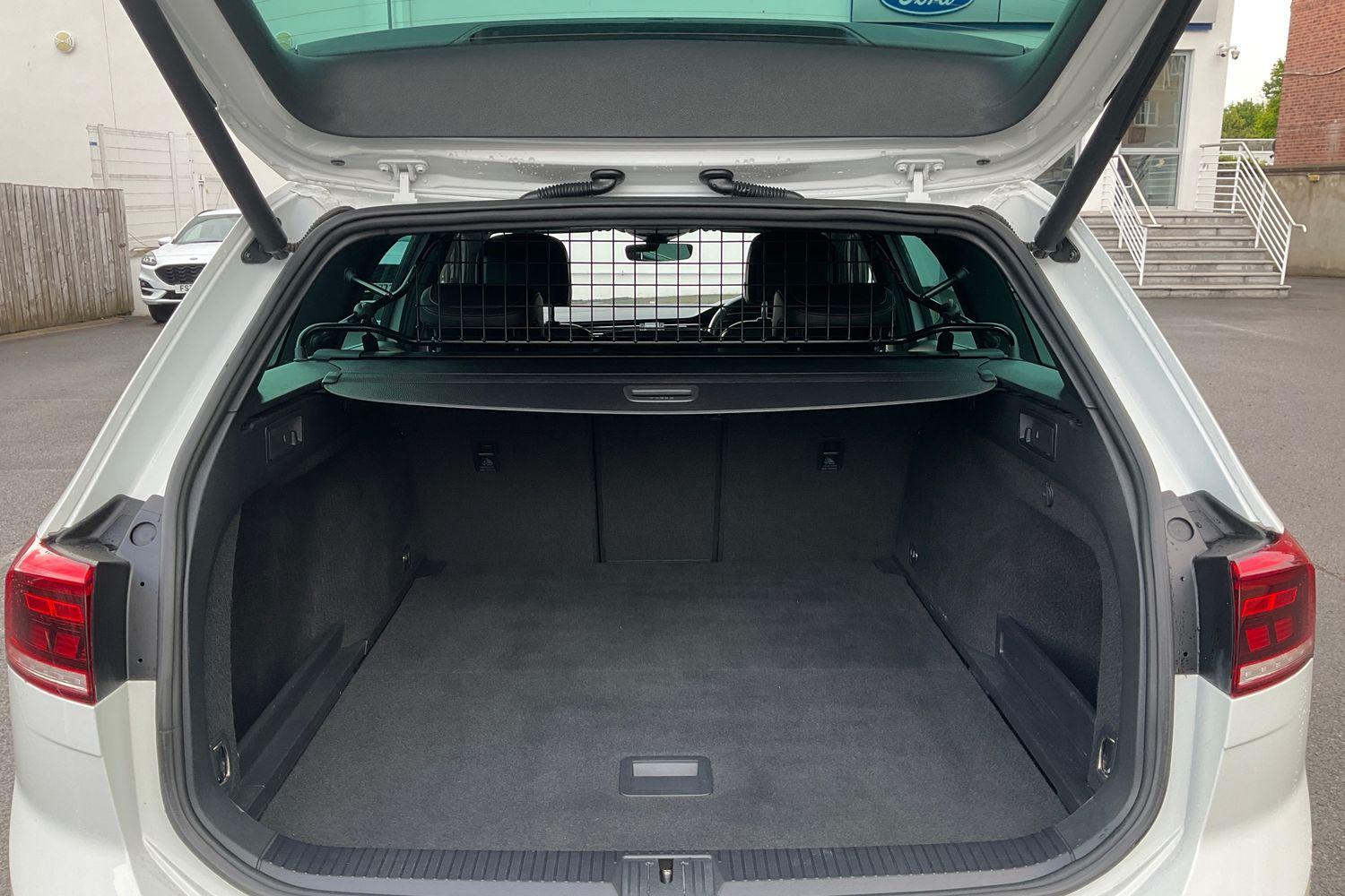 Volkswagen PASSAT Photo 20