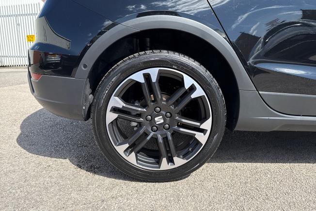 SEAT Arona Photo 21