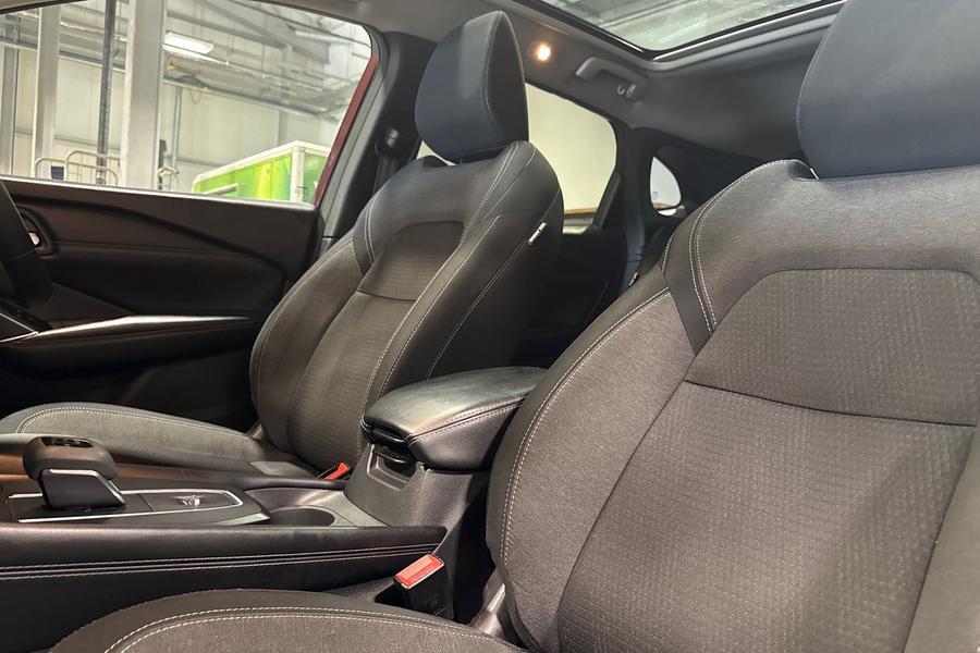Nissan QASHQAI Photo autoimg-9f303c9d89a97ca91e74f76beccaee13d4ef4217.jpg