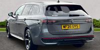 Volkswagen Passat Photo 2