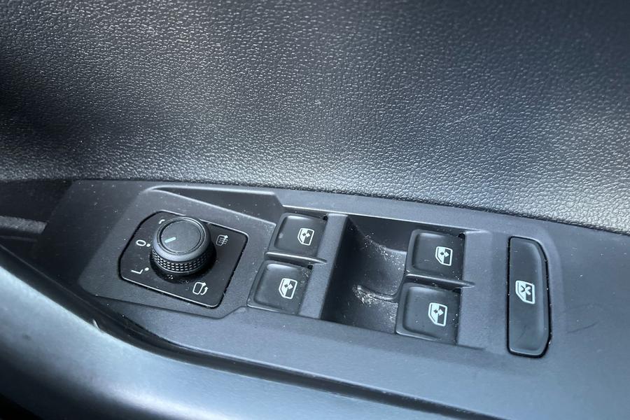 Volkswagen TAIGO Photo autoimg-9f340680d89895b58b629e460d78fa78576b9c3a.jpg