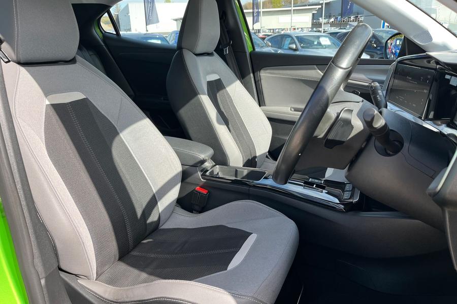 Vauxhall MOKKA Photo autoimg-9f3b861512eac7c415f70b58d846e41fa23e7c5a.jpg