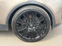 Land Rover Discovery Photo 5