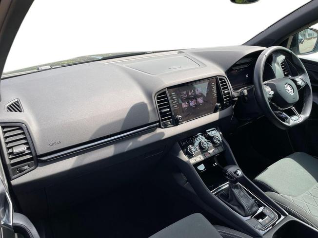 ŠKODA Karoq Photo 2