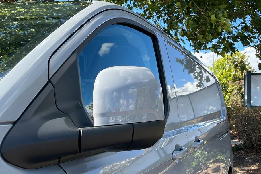 Used Ford TRANSIT CUSTOM HT75EBM 28