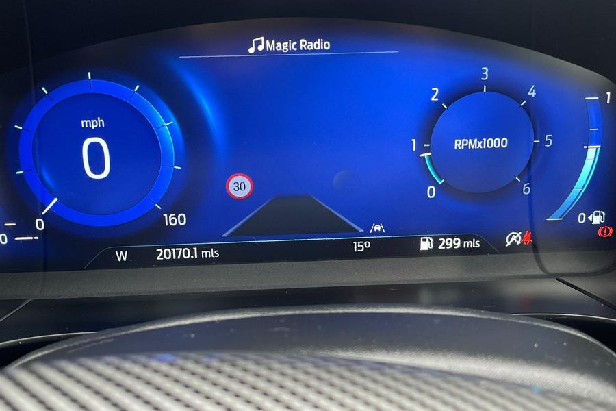 Ford KUGA Photo autoimg-9f468aacd03fdbed7bac55570c4abdfb2f696d36.jpg