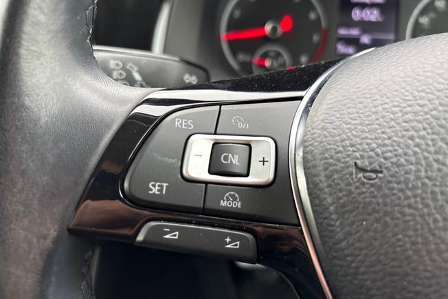 VOLKSWAGEN Polo Photo 16