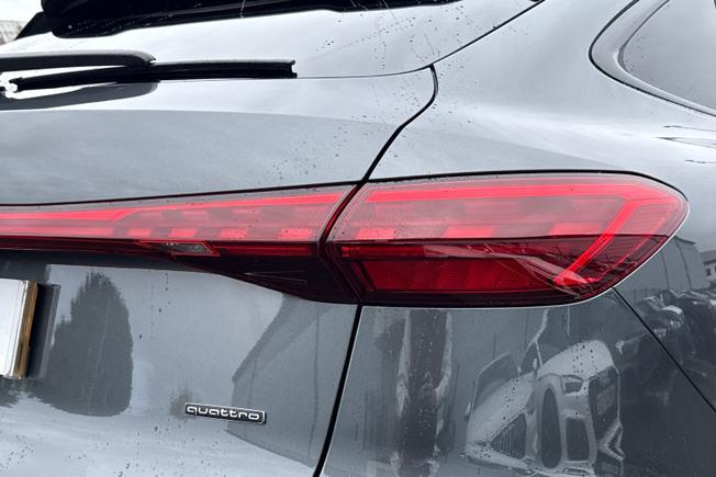 AUDI Q5 Photo 18