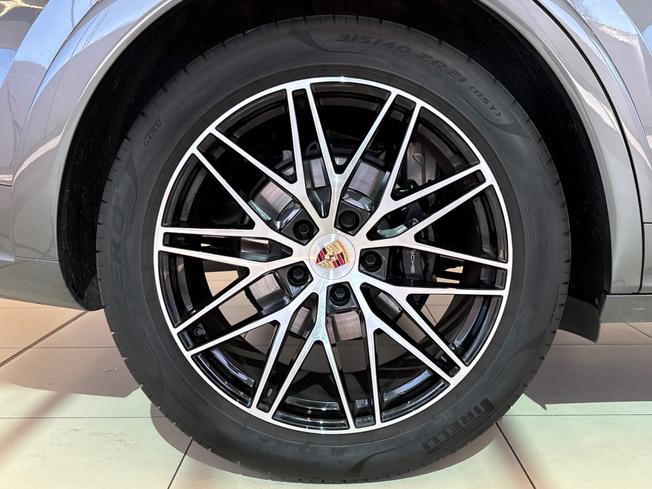 PORSCHE Cayenne Photo 24