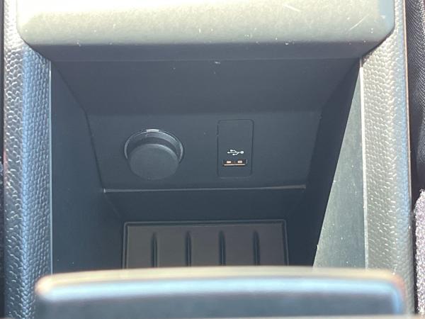 BMW i3 Photo autoimg-9f4c5e5e11d9f3112ec75020b43a34bb30c7391d.jpg