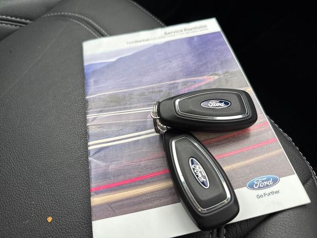 FORD Kuga Photo 49