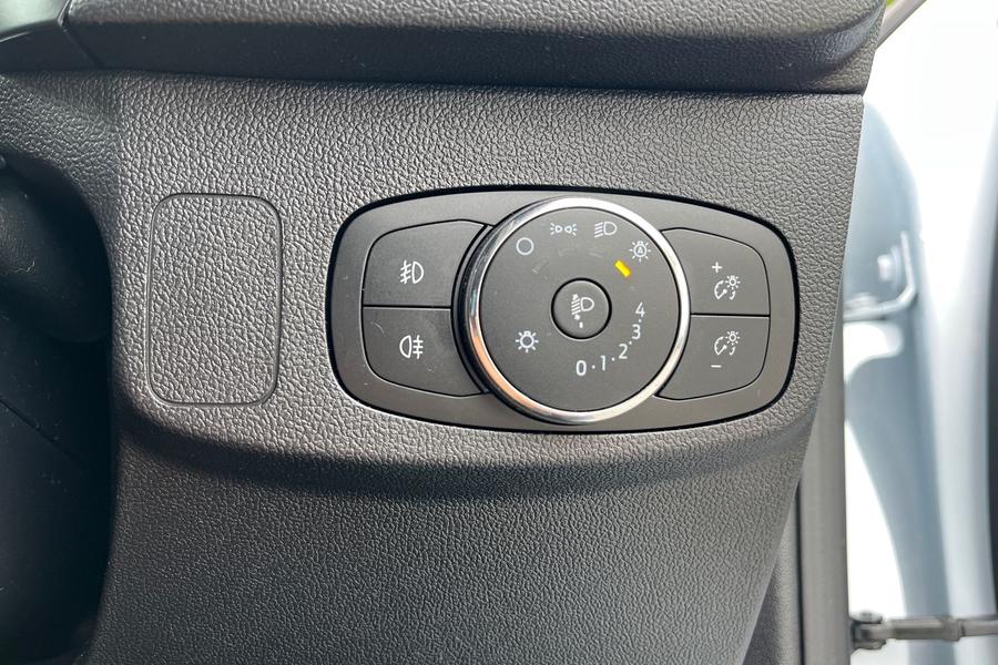 Ford FOCUS Photo autoimg-9f53b3440864b9f9a8b82956a1e12ff6069dbe84.jpg