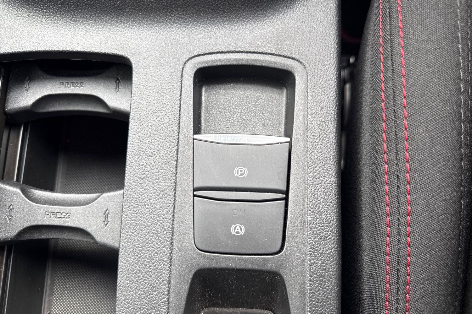 Ford FOCUS Photo 33