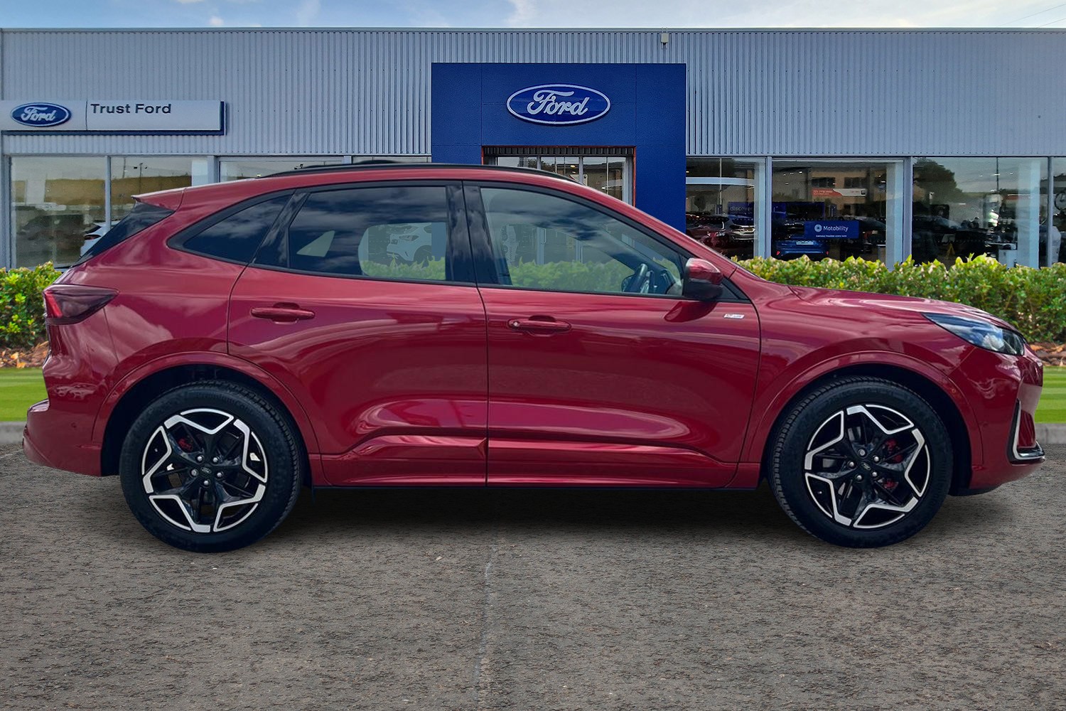 Ford Kuga Photo 2