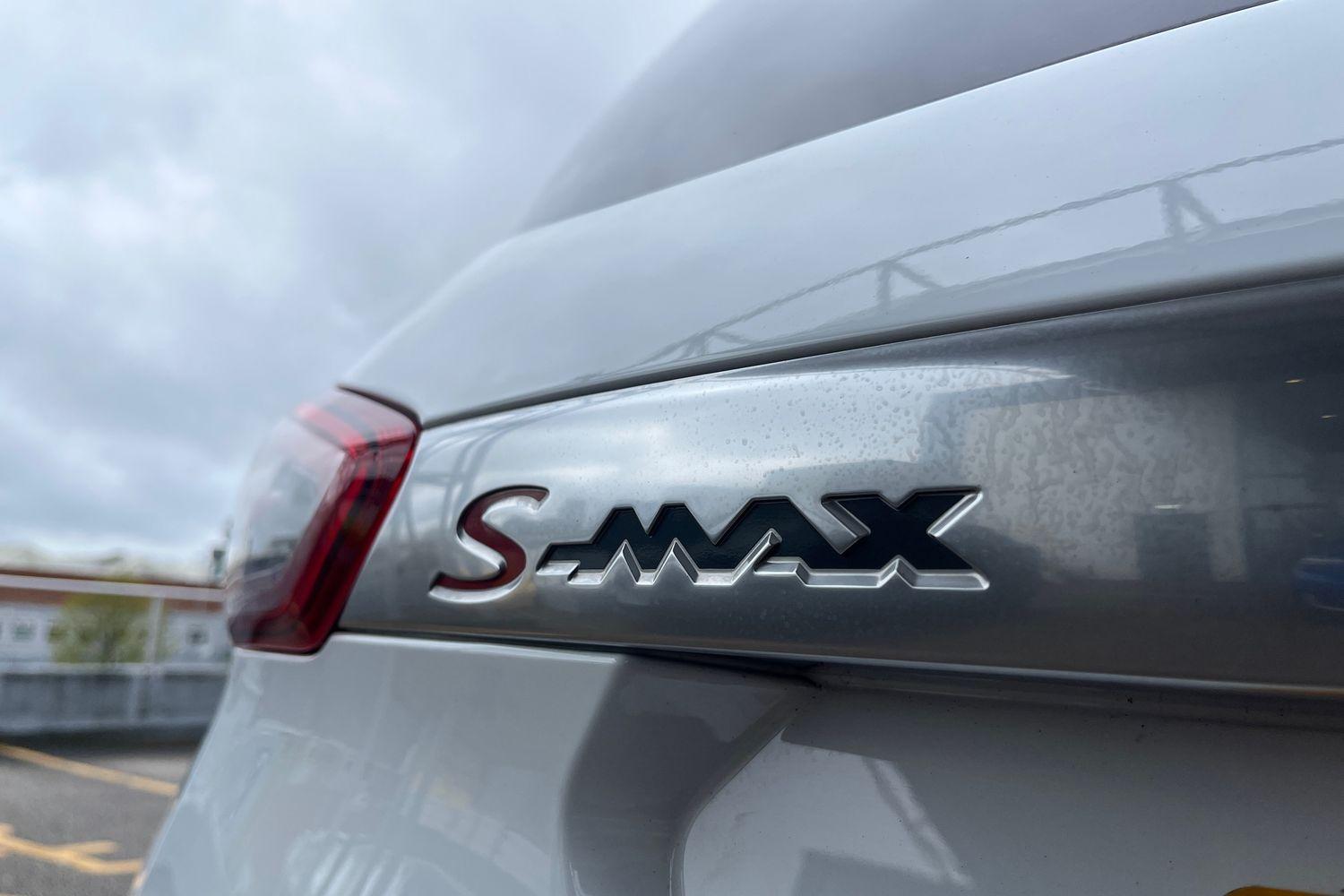 Ford S-MAX Photo 38