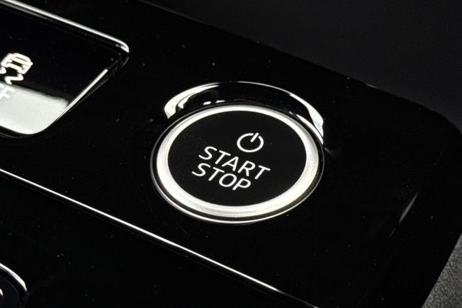 Audi Q6 e-tron Photo 30