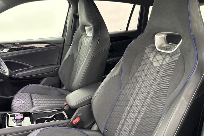 VOLKSWAGEN Tiguan Photo 21