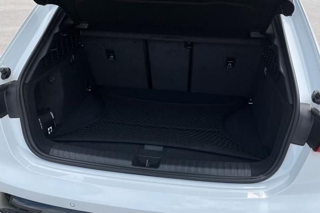 AUDI S3 Photo 12