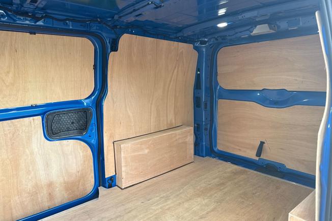 Volkswagen Transporter Photo 9