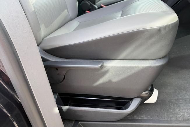 VOLKSWAGEN TRANSPORTER Photo 37