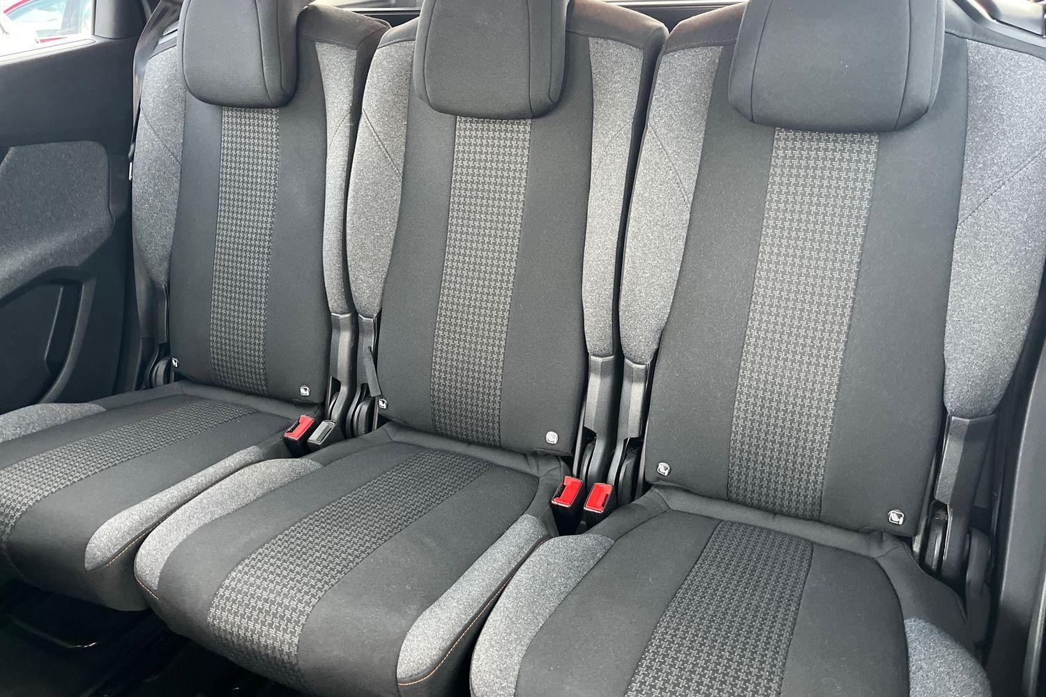 Peugeot 5008 Photo 19