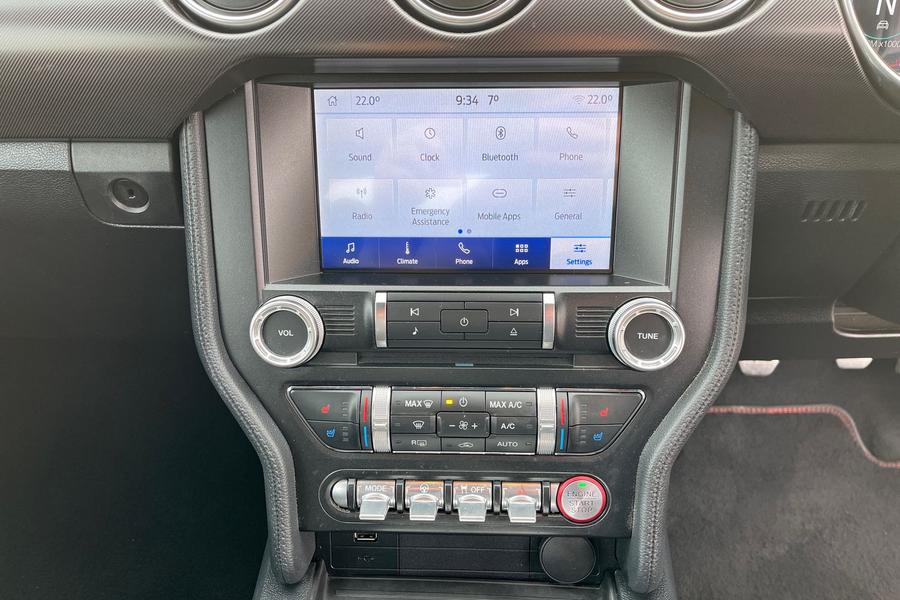 Ford Mustang Photo autoimg-9f6cbef321e4602466b3f8ef11c45d5072218f95.jpg