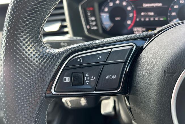 AUDI A1 Photo 16