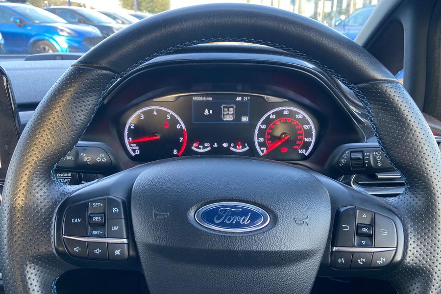Ford Fiesta Photo autoimg-9f6ee3ac08090e80e277a77652f335de571e7055.jpg