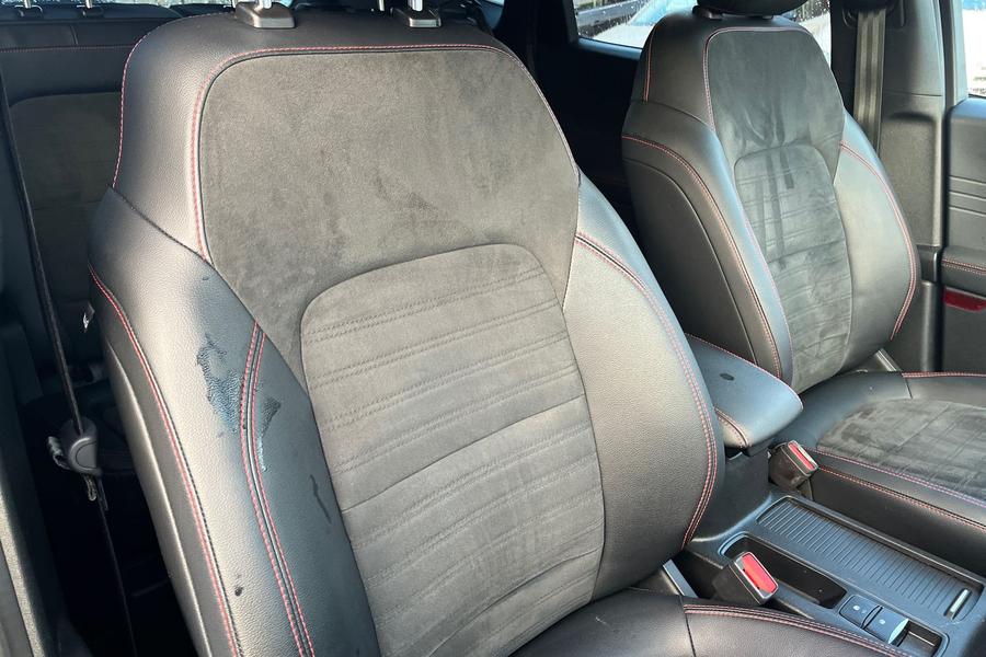 Ford KUGA Photo autoimg-9f717017eb216cf543973a8c47a27d4a4d326989.jpg