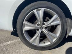 SEAT Leon Photo 5