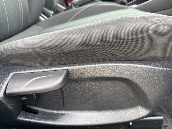 Ford Fiesta Photo 24