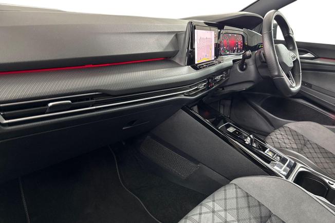 VOLKSWAGEN Golf Photo 2