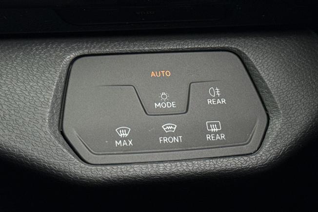 Volkswagen ID.4 Photo 37